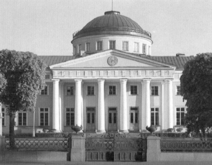 Таврический дворец. Санкт-Петербург Таврический дворец. Санкт-Петербург